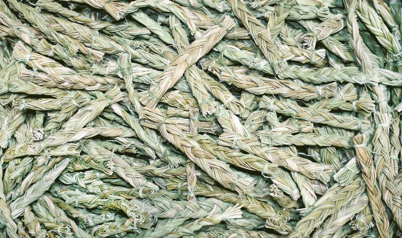 Sweetgrass Braid 4in