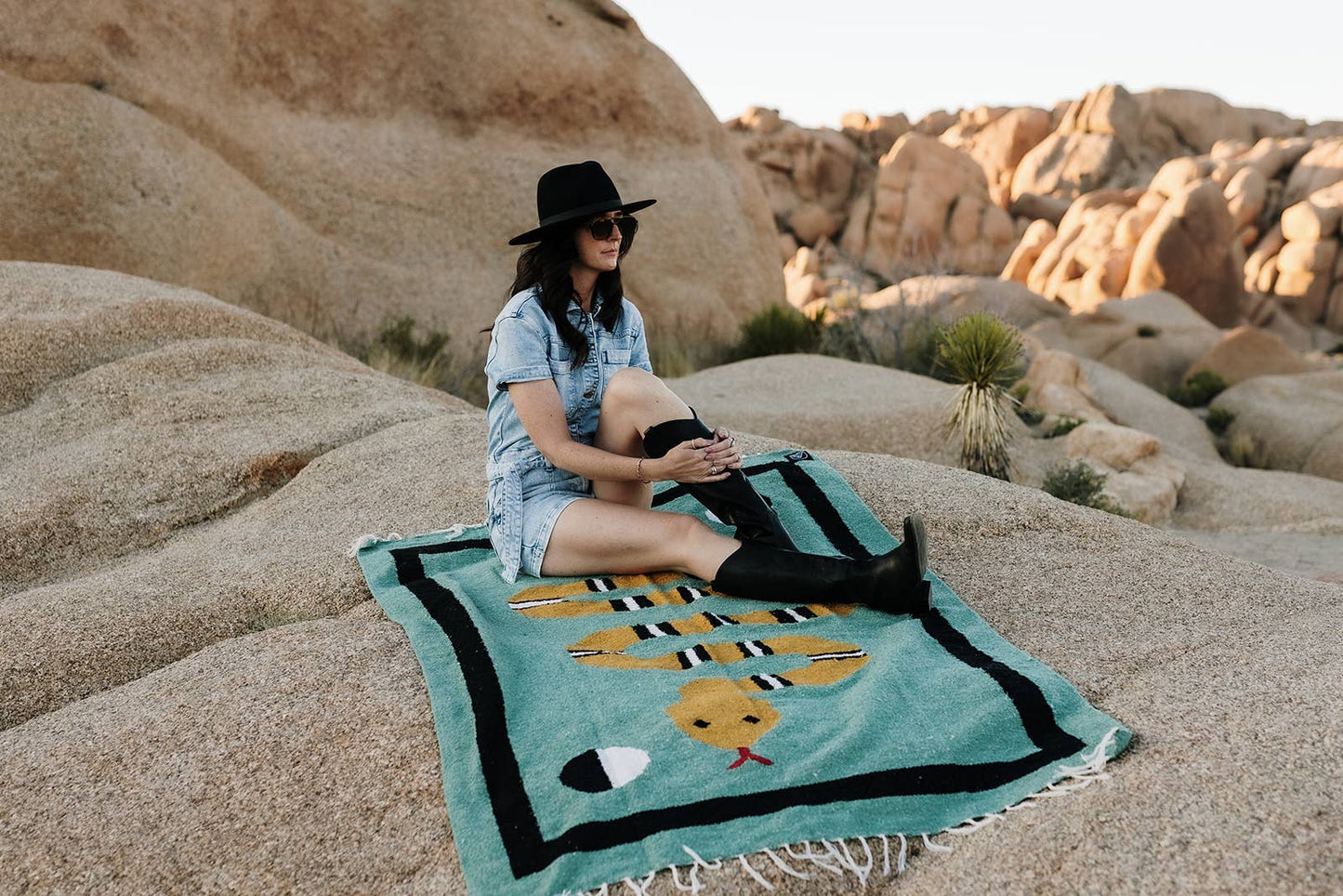 Tribe + True La Víbora // Handwoven Blanket