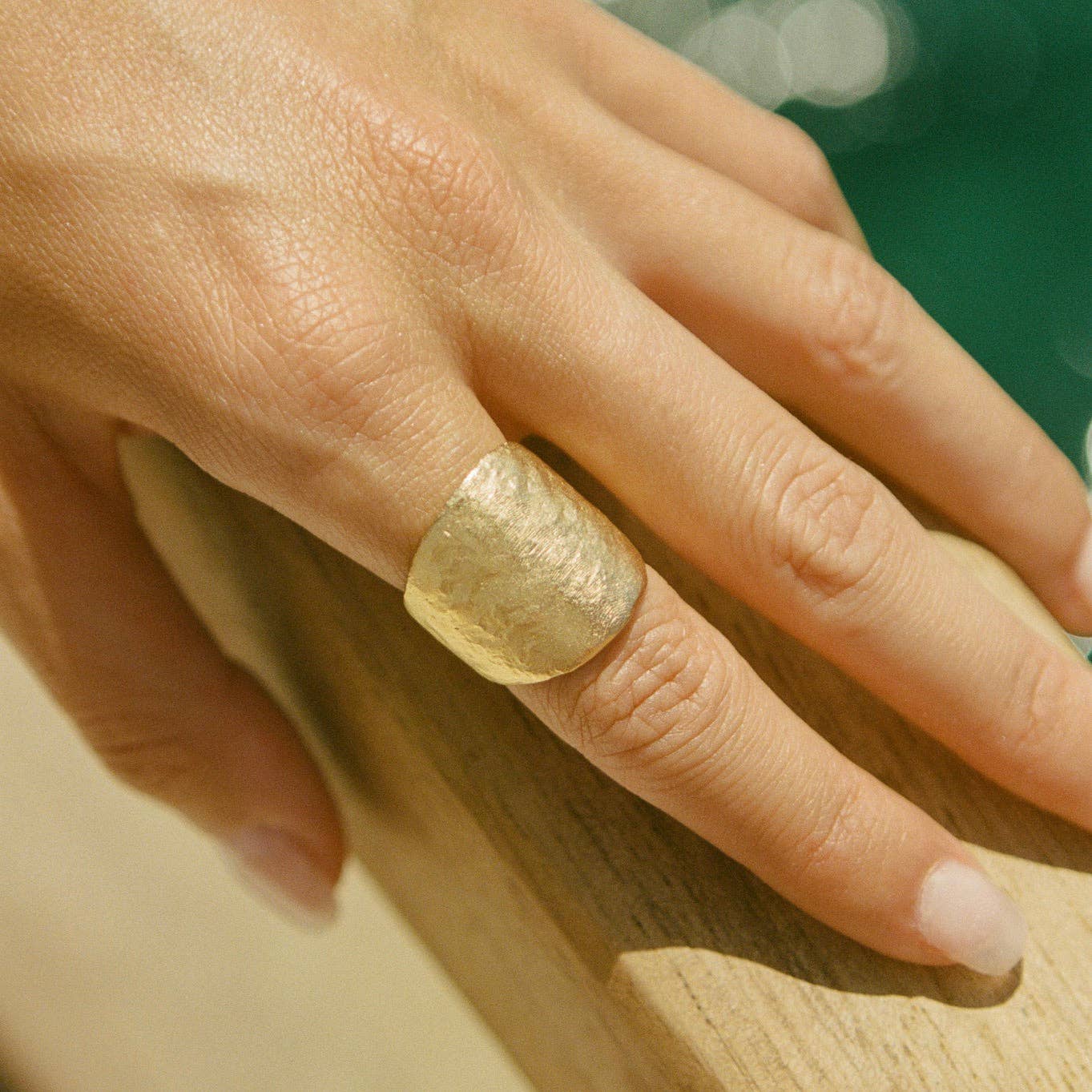 Agapé Lunaïs Ring