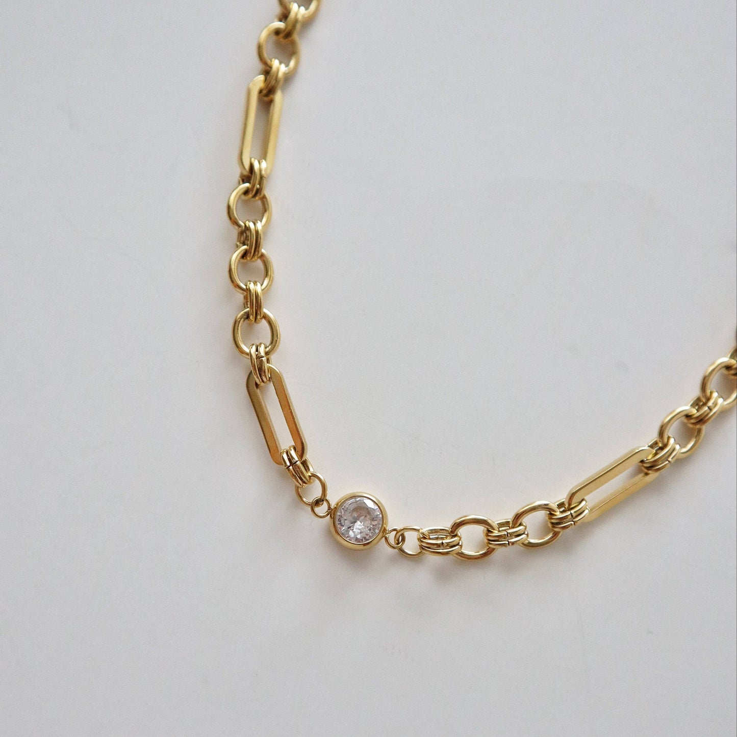 Solenne Chain Necklace