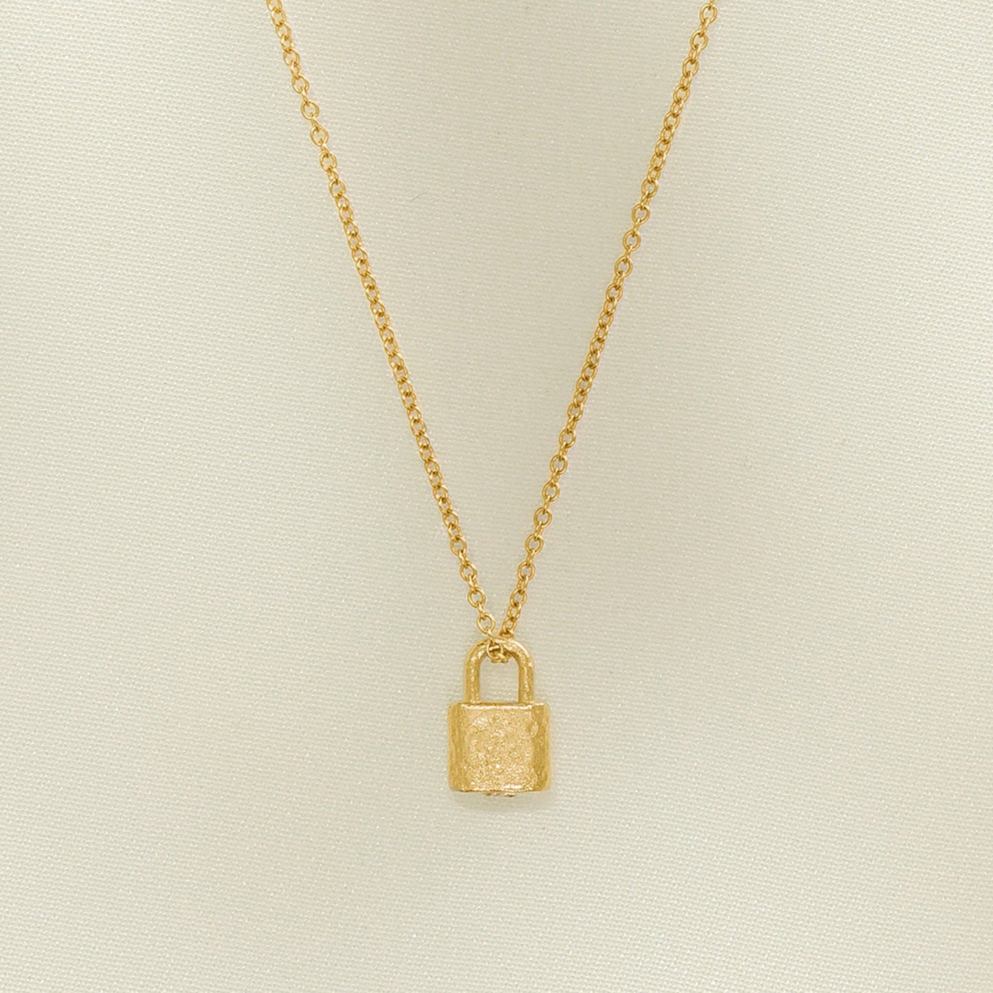 Agapé Lourdes Necklace